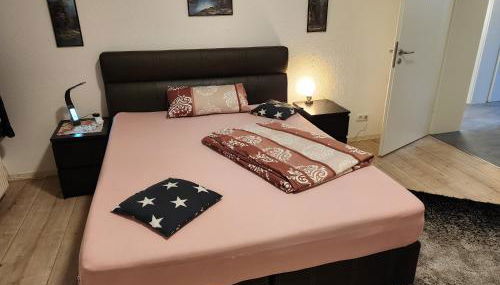 MD- Bukau, City, chic, Erdgeschoss, BESTPREIS- Leistung, für 1-5 Personen, 1 Dreibettzimmer, 1 Doppelzimmer 79 qm , Küche, Bad - Foto 1