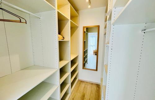 Hypercentre, spacieux, lumineux, la Maison du Rempart - Photo 11