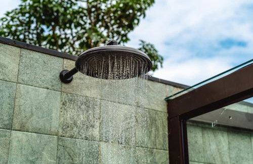 JQY Beach Flats - 950m da Praia - Garagem subterrânea - Estação de carregamento para veículos elétricos - Foto 42