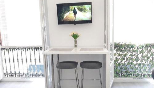 Stay Home & Away in the Heart of Historic Town of Malaga - Foto 4