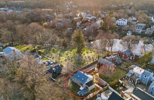 2BR Home|Downtown Rockport w/parking|Walk 2 Ocean - Foto 35