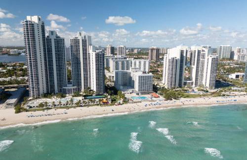 Beachfront Ocean view 2bdrm Stylish Stay - Foto 43