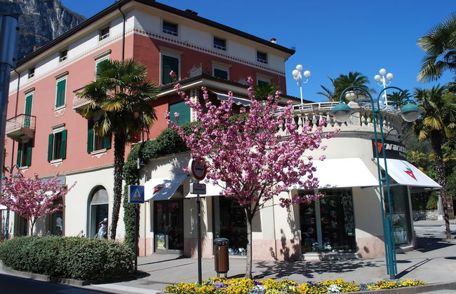 Sembenini Palace - Foto 1