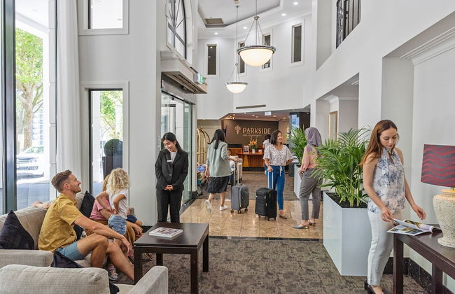 Parkside Hotel & Apartments Auckland - Photo 2