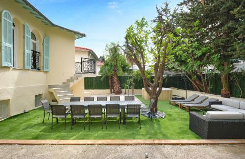 VILLA DES PERGOLAS -6 Bdrs - 5 bathrs -Parking -Jardin -JACUZZI -TRAMstation , 10 min beach - Foto 30