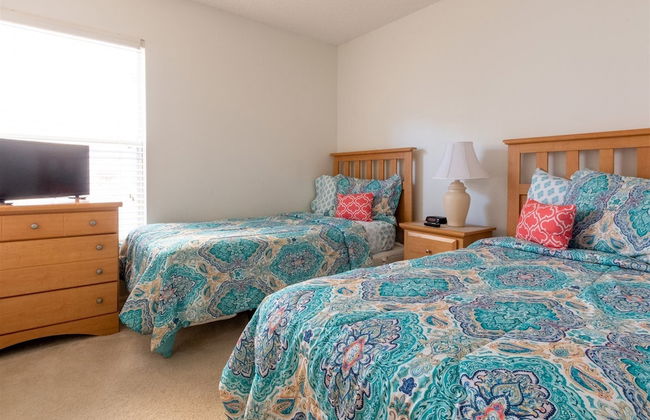 4 Bed and 3 Bath in Perfect Location With Pool by Florida Dream Home - Foto 8