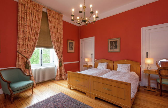 Beautiful Manor House in a Park Near Rochefort - Foto 21