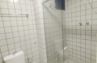 Flat Bellagio - BEIRA MAR - com localização super privilegiada! - Foto 8