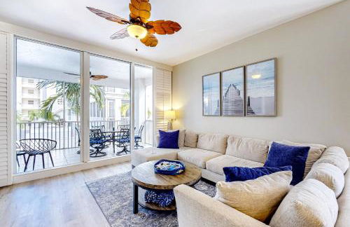 Luxury Condo in Regatta - Photo 15