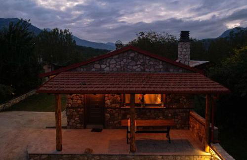 Bacco Village House - Photo 6