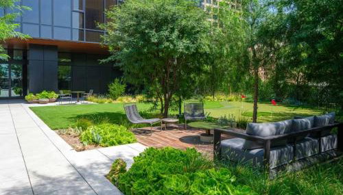 Sky High at Beaudry 2 Bed Apt WITH FREE PARKING - Foto 5