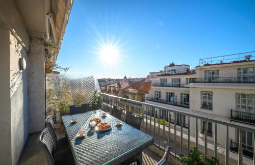 Terrasse ensoleillée sur les toits de Nice - Foto 12