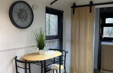 Flying Scotsman Unique Carriage Pet Friendly! Lazy Spa can be available upon request with additional cost of 40 - Foto 17