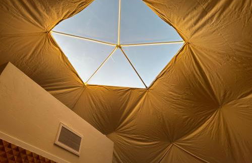 Nude Glamping Dome - Foto 26