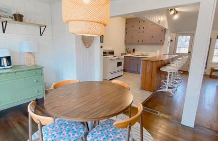 Retro Ypsilanti Cottage - Peloton & Vintage Vibes - Foto 15