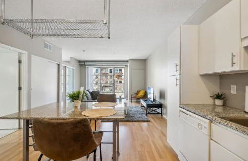 CozySuites Mill District with pool, gym #11 - Foto 9