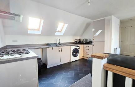 Stunning Two-Bedroom Apartment at A3REE, Free Parking, near Cribbs Causeway Mall - Foto 10