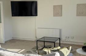 Spacious 3 Bed Apartment In Central Horsham - Photo 36