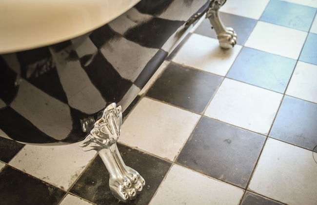 Elegant 1BR Apt w Balcony in the City - Photo 48