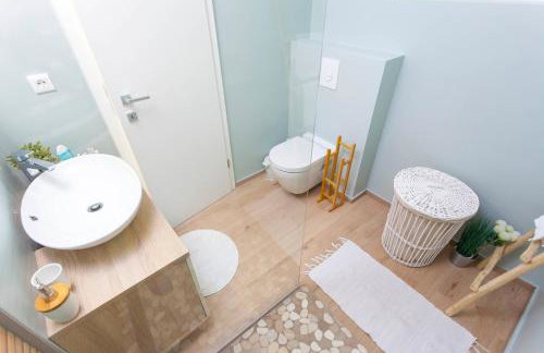 Amazing View - Photo 23