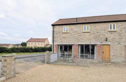Salton Lodge Barns - Photo 19