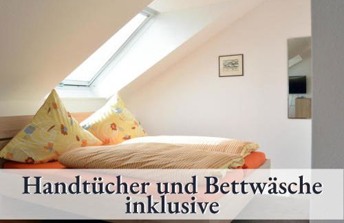 Ferienhaus Petra - Großzügige Ferienwohnungen in bester Bodenseelage l 1 Minute zum Bodensee l 7 Ferienwohnungen l Vollausgestattete Küchen l Gratis-WLAN l Gratis Parkplätze l Mitten auf der Mettnau - Photo 72