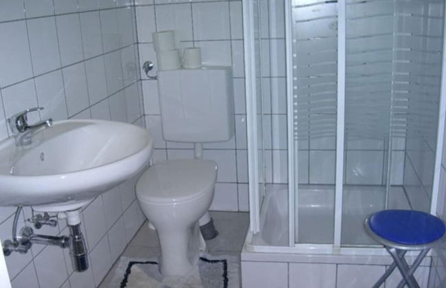 Bungalow in Bodensdorf Near Gerlitzen Ski Area - Photo 8