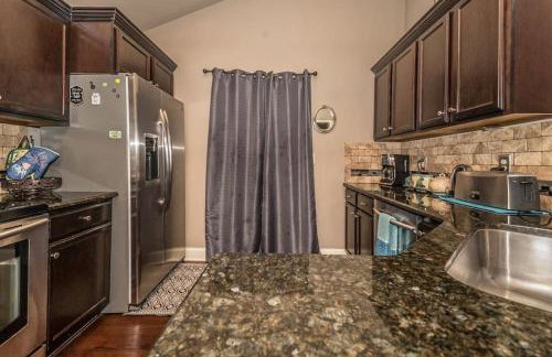 Modern Family Vacation Home - Foto 10