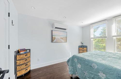 Poolside Chic by the Sea - Foto 16