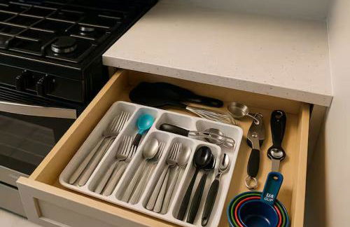 Warm & Cozy Escape - NYC & NWK with Free Parking - Foto 7