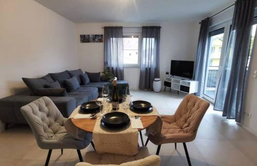 LOOT: Moderne Wohnung / Zentral - Foto 16