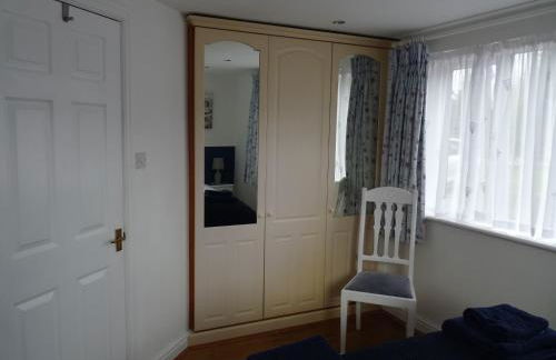 Gwyndaf Holiday Cottage - Photo 12