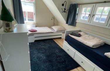 Luxus Lindenhof Apartments -Ferienwohnungen in Friesland an der Nordsee am Naturschutzgebiet Urwald - Foto 23