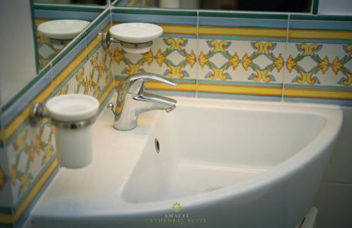 Amalfi Cathedral Suite - Photo 12