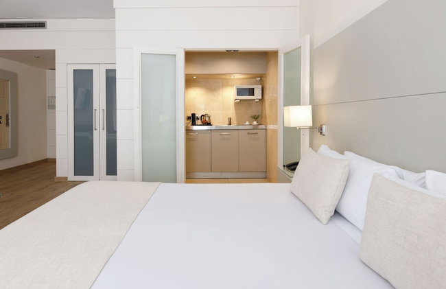 Aparthotel Mariano Cubi Barcelona - Photo 38