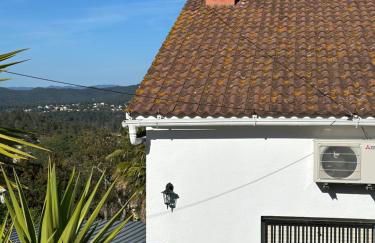 Pool Oasis with Mountain Views - Foto 27