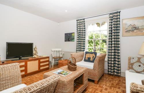 Downton Lodge - Photo 5