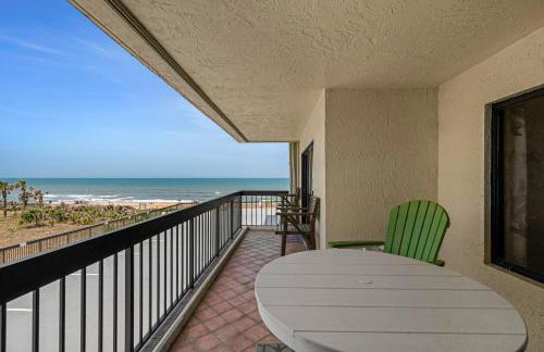 Fabulous ocean and beach views with top complex amenities - Photo 41