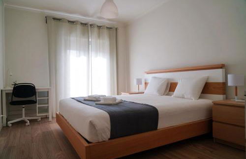 Always on the way - Road Home in Montijo, Lisbon - Foto 16