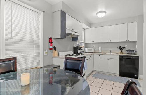 3 Bedroom Fenced Backyard Pets Welcome Sleeps 6 - Foto 3