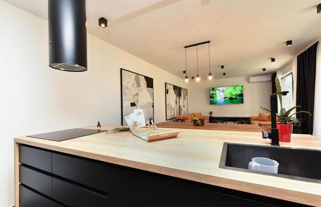 Spacious Villa With Pool and Garden in Stokovci - Foto 36