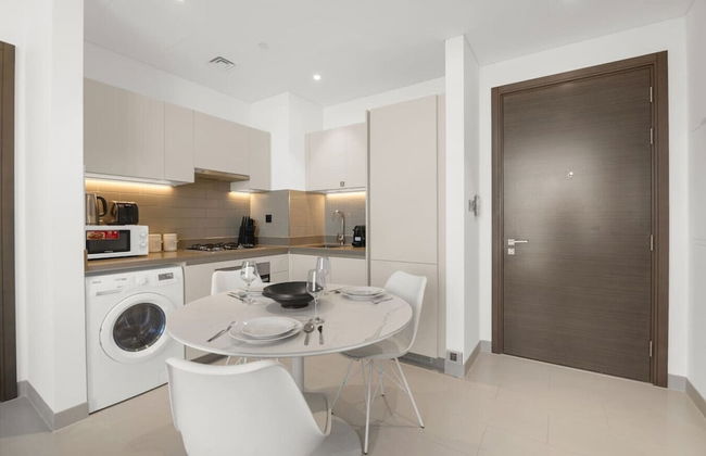 Modern 2BR Retreat Creek Vistas Scenic Views - Foto 12