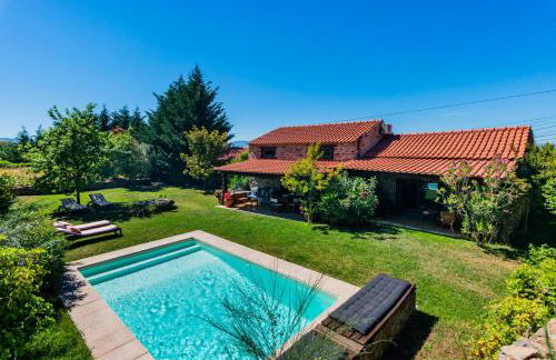 Quinta da Pereira - Foto 1