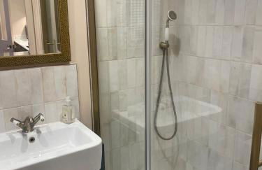 The Hideaway - 1 bed apartment in central Brighton - Foto 16