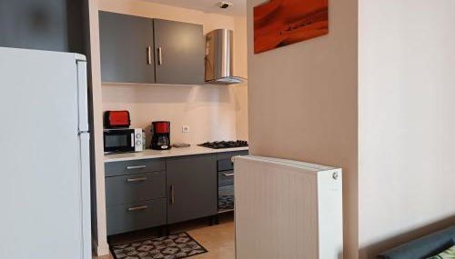 Apparts Coeur Historique de Thiers - Tarifs dégressifs - Idéal PROS - Foto 2