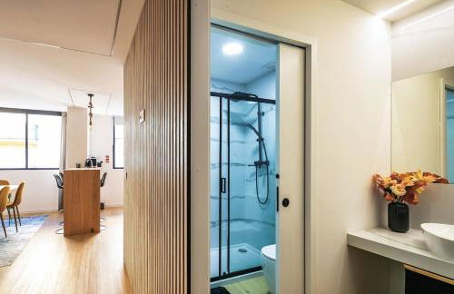 Yellow Breeze Apartment by Cozy Stay - Foto 21