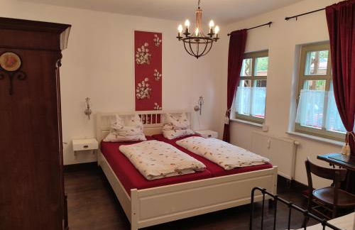 Ferienwohnung Birkenwerder bei Berlin mit Terrasse und kleinem Garten - Foto 3