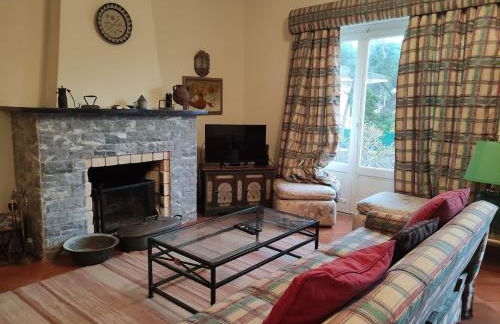 Classic 3BR Sintra Home near Beaches & Palaces - Foto 15