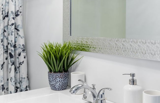 Cozy 3BR House in Watertown by GLOBALSTAY - Foto 25