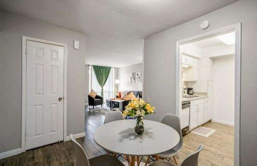 Towne Plaza Apartments #114 in the Galleria Area - Foto 23